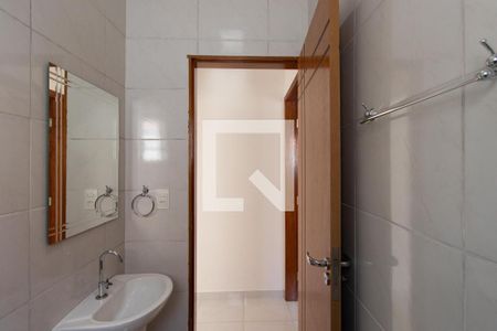 Banheiro de casa para alugar com 1 quarto, 32m² em Chácara São João, São Paulo