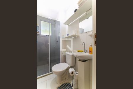 Banheiro de apartamento para alugar com 1 quarto, 38m² em Jardim Helga, São Paulo