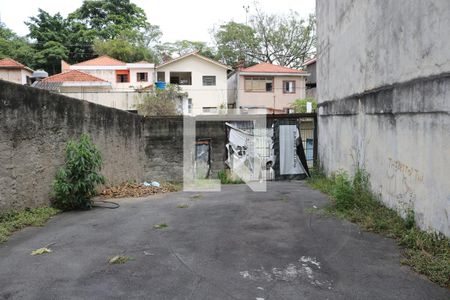 Casa à venda com 551m², 3 quartos e 8 vagas Casa à venda com 551m², 3 quartos e 8 vagasquintal