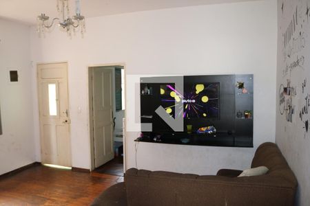 Casa à venda com 551m², 3 quartos e 8 vagas Casa à venda com 551m², 3 quartos e 8 vagasSala 01