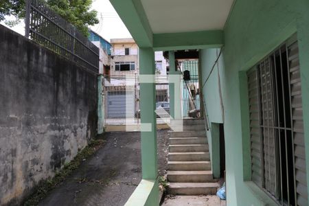 Casa à venda com 551m², 3 quartos e 8 vagas Casa à venda com 551m², 3 quartos e 8 vagasfachada lateral