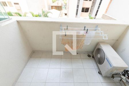 Apartamento à venda com 38m², 2 quartos e 1 vagaSacada