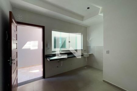 Cozinha e área de serviço de apartamento para alugar com 1 quarto, 34m² em Vila São José, São Paulo
