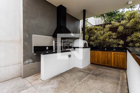 Apartamento à venda com 90m², 2 quartos e 3 vagasChurrasqueira