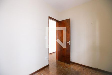 Quarto 1  de casa para alugar com 2 quartos, 100m² em Jardim Sao Carlos , São Paulo