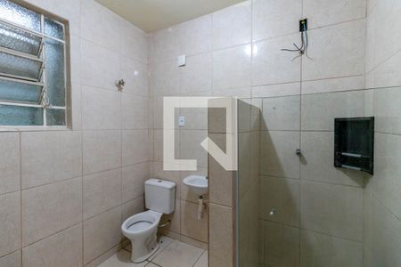 Banheiro de apartamento para alugar com 1 quarto, 45m² em Lagoinha, Belo Horizonte