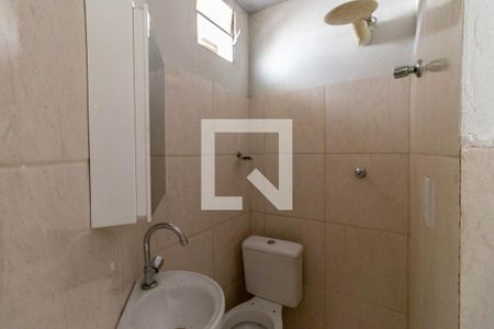 Banheiro de apartamento para alugar com 1 quarto, 44m² em Lagoinha, Belo Horizonte