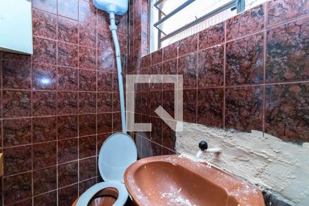 Banheiro de casa à venda com 1 quarto, 120m² em Vila Bancaria Munhoz, São Paulo