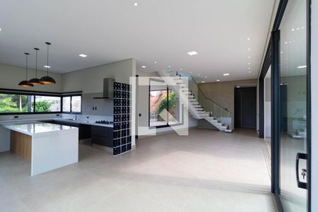 Casa de condomínio à venda com 614m², 4 quartos e 2 vagasSalas