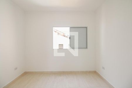 Quarto 1 de casa de condomínio para alugar com 2 quartos, 40m² em Vila Carrao, São Paulo