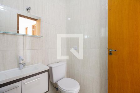 Casa de condomínio para alugar com 40m², 2 quartos e sem vagaBanheiro 