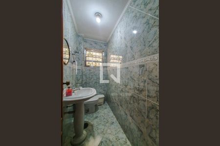 Casa à venda com 125m², 4 quartos e 3 vagas Casa à venda com 125m², 4 quartos e 3 vagaslavabo