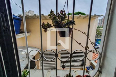 Casa à venda com 125m², 4 quartos e 3 vagas Casa à venda com 125m², 4 quartos e 3 vagasquarto 3 janela