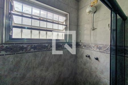Casa à venda com 125m², 4 quartos e 3 vagas Casa à venda com 125m², 4 quartos e 3 vagasbanheiro