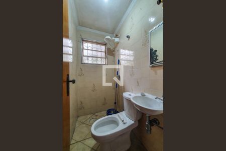 Casa à venda com 125m², 4 quartos e 3 vagas Casa à venda com 125m², 4 quartos e 3 vagasBanheiro de serviço