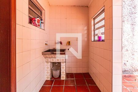 Casa à venda com 450m², 6 quartos e 6 vagas Casa à venda com 450m², 6 quartos e 6 vagasÁrea de serviço