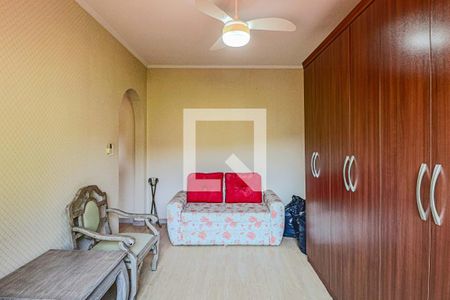 Casa à venda com 450m², 6 quartos e 6 vagas Casa à venda com 450m², 6 quartos e 6 vagasQuarto 02