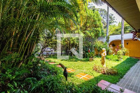 Casa à venda com 450m², 6 quartos e 6 vagas Casa à venda com 450m², 6 quartos e 6 vagasJardim