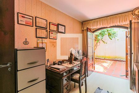 Casa à venda com 450m², 6 quartos e 6 vagas Casa à venda com 450m², 6 quartos e 6 vagasQuarto 03