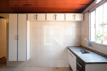 Casa para alugar com 150m², 3 quartos e 1 vagaCozinha