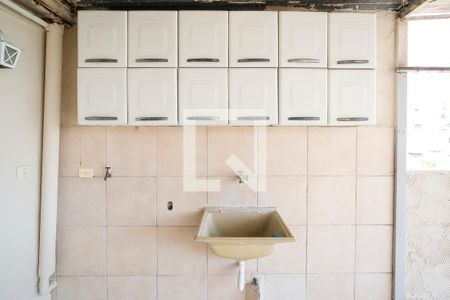 Casa para alugar com 150m², 3 quartos e 1 vagaÁrea de Serviço e Varanda