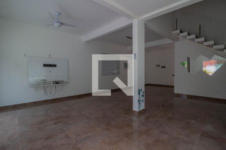 Sala  de casa para alugar com 3 quartos, 180m² em Vargem Grande, Rio de Janeiro