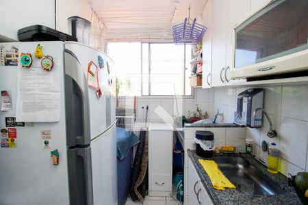 Cozinha de apartamento à venda com 3 quartos, 67m² em Palmares, Belo Horizonte