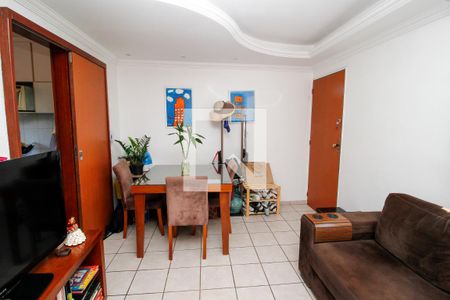 Sala de apartamento à venda com 3 quartos, 67m² em Palmares, Belo Horizonte