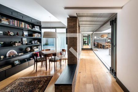Casa de Condomínio à venda com 3 quartos, 459m² em Alto de Pinheiros, São Paulo