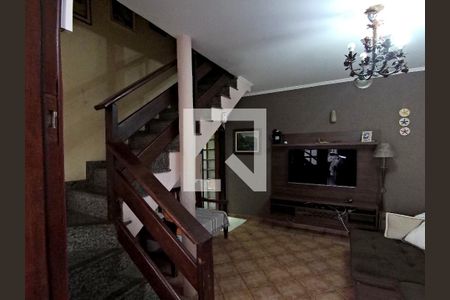 Sala de casa à venda com 3 quartos, 150m² em Vila das Palmeiras, Guarulhos