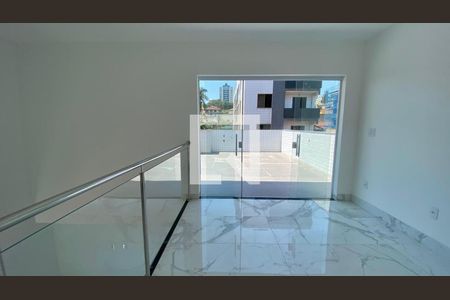 Apartamento à venda com 165m², 3 quartos e 2 vagas Apartamento à venda com 165m², 3 quartos e 2 vagasVaranda gourmet