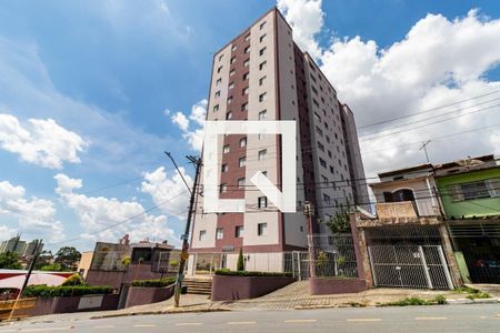 Apartamento para alugar com 65m², 2 quartos e 1 vagaFachada