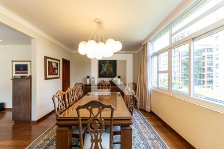 Sala de apartamento à venda com 4 quartos, 238m² em Higienópolis, São Paulo