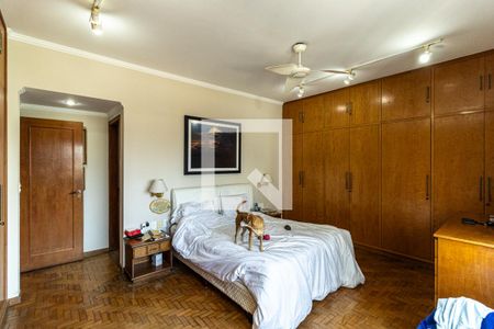 Apartamento à venda com 238m², 4 quartos e 2 vagasSuíte 2