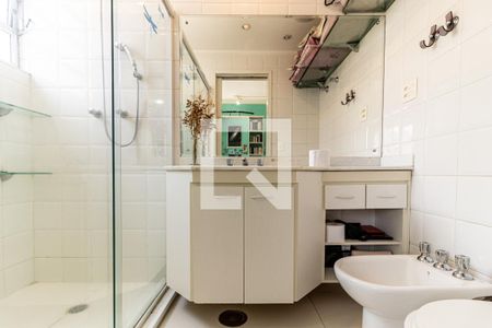 Apartamento à venda com 238m², 4 quartos e 2 vagasBanheiro da Suíte 3