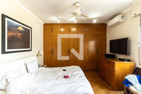 Apartamento à venda com 238m², 4 quartos e 2 vagasSuíte 2