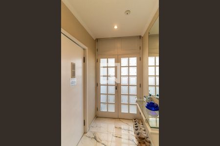 Apartamento à venda com 238m², 4 quartos e 2 vagasEntrada Privativa