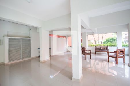Apartamento para alugar com 72m², 3 quartos e 2 vagas Apartamento para alugar com 72m², 3 quartos e 2 vagasHall de entrada