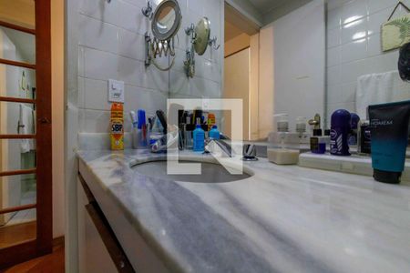 Apartamento para alugar com 110m², 3 quartos e 2 vagasBanheiro Social