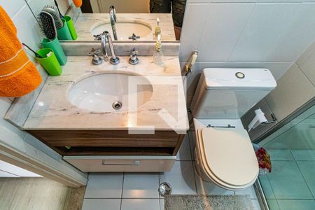 Apartamento à venda com 107m², 3 quartos e 2 vagas Apartamento à venda com 107m², 3 quartos e 2 vagasSuite 02 - Banheiro