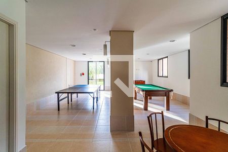 Apartamento à venda com 107m², 3 quartos e 2 vagas Apartamento à venda com 107m², 3 quartos e 2 vagasÁrea comum - Sala de jogos