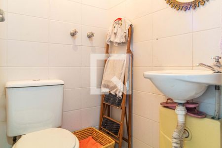 Apartamento à venda com 107m², 3 quartos e 2 vagas Apartamento à venda com 107m², 3 quartos e 2 vagasLavanderia - Banheiro de serviço