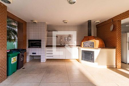 Apartamento à venda com 107m², 3 quartos e 2 vagas Apartamento à venda com 107m², 3 quartos e 2 vagasÁrea comum - Churrasqueira