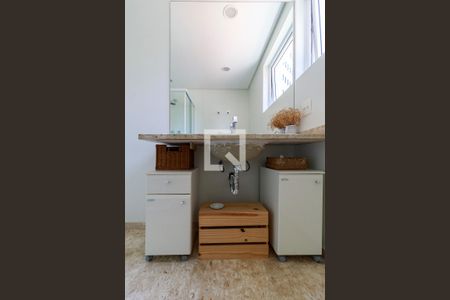 Apartamento à venda com 236m², 3 quartos e 3 vagasBanheiro 2