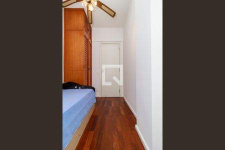 Apartamento à venda com 236m², 3 quartos e 3 vagasÁrea de Serviço - Suíte