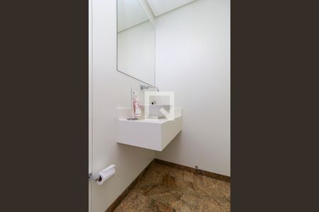 Apartamento à venda com 236m², 3 quartos e 3 vagasLavabo