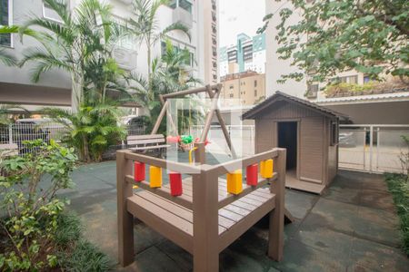 Apartamento à venda com 108m², 3 quartos e 2 vagasÁrea comum - Playground