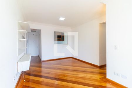 Sala de apartamento à venda com 3 quartos, 68m² em Vila Isa, São Paulo