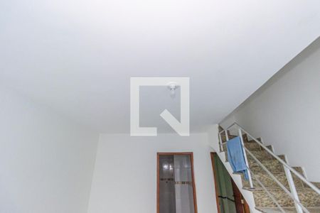 Sala de apartamento à venda com 2 quartos, 61m² em Parada de Lucas, Rio de Janeiro