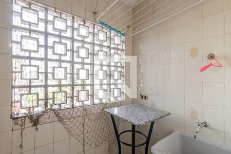 Apartamento à venda com 70m², 2 quartos e 1 vaga Apartamento à venda com 70m², 2 quartos e 1 vagaÁrea de Serviço